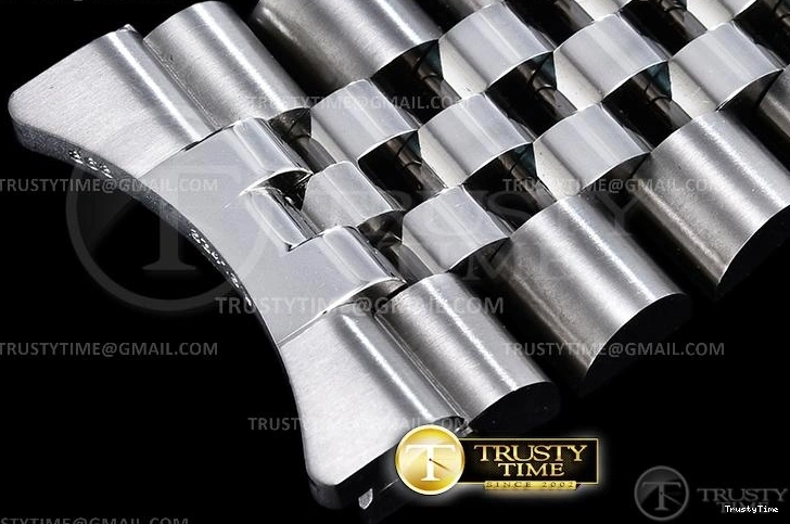 0214 Effortless R2DJ0252J – DJ2 41mm Jub 641